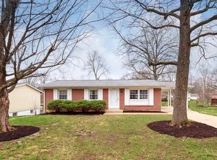 409 Ranch Dr, Ballwin, MO 63011