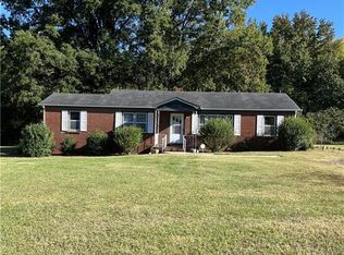 9075 Rocky River Rd, Harrisburg, NC 28075