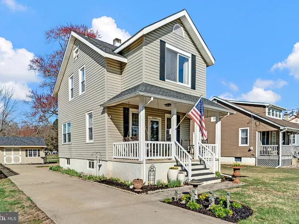 17 Van Duyn Dr, Ewing, NJ 08618