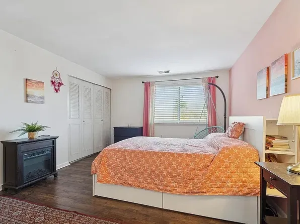2531 Emerald St, Philadelphia, PA 19125