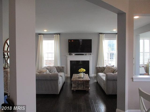 2nd image of 22853 Emerald Chase Pl