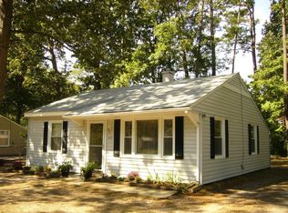 213 Pine Grove Ave, Hampton, VA 23669