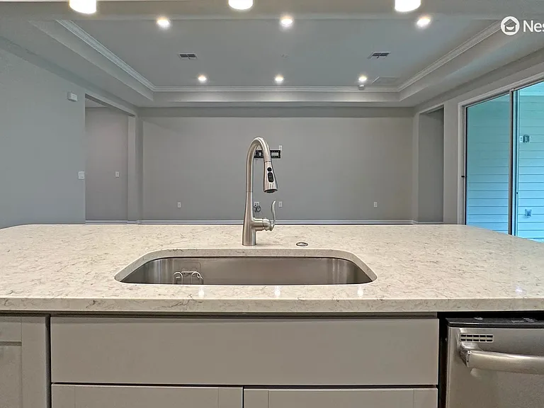 85277 Champlain Dr — Photo 10