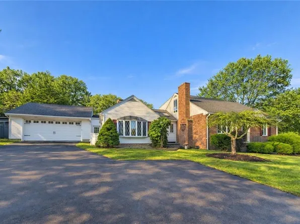 299 W Allenton Rd, North Kingstown, RI 02852