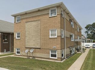 7244 Archer Ave APT 2, Summit Argo, IL 60501