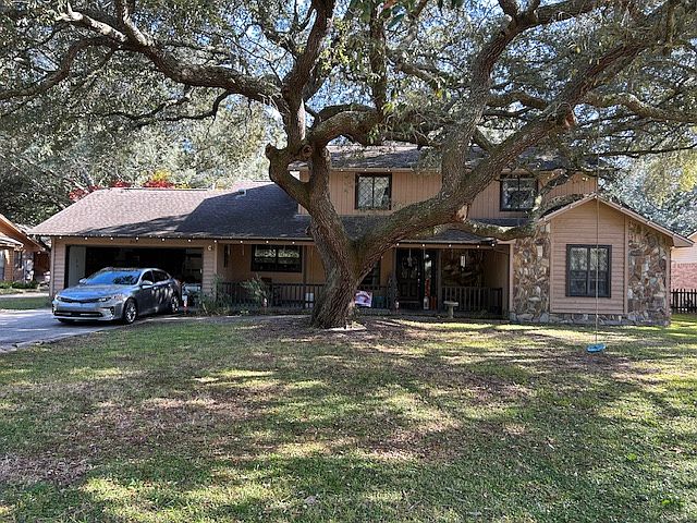 Front view from Ruckel Drive