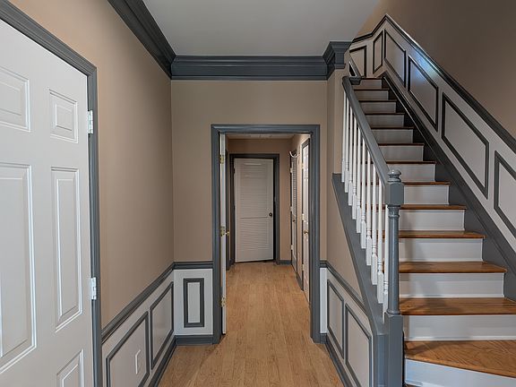 4th image of 3396 Lathenview Ct