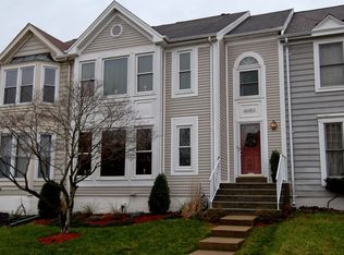 46853 Woodstone Ter, Sterling, VA 20164