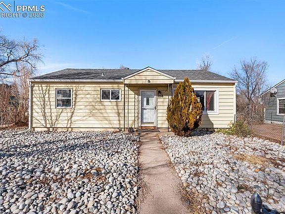 2nd image of 1218 Aspen Ave