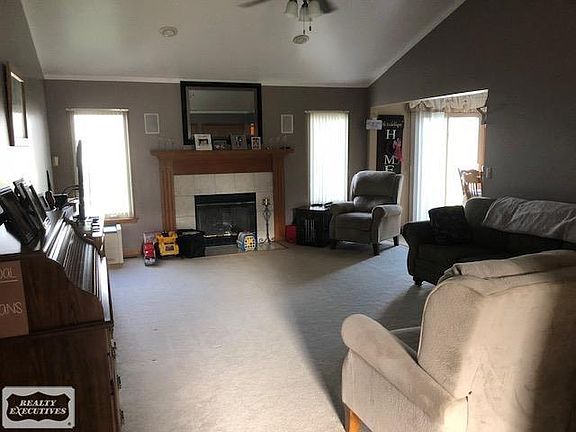 5th image of 52766 Creekside Dr