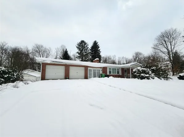 574 Penn St, Linesville, PA 16424