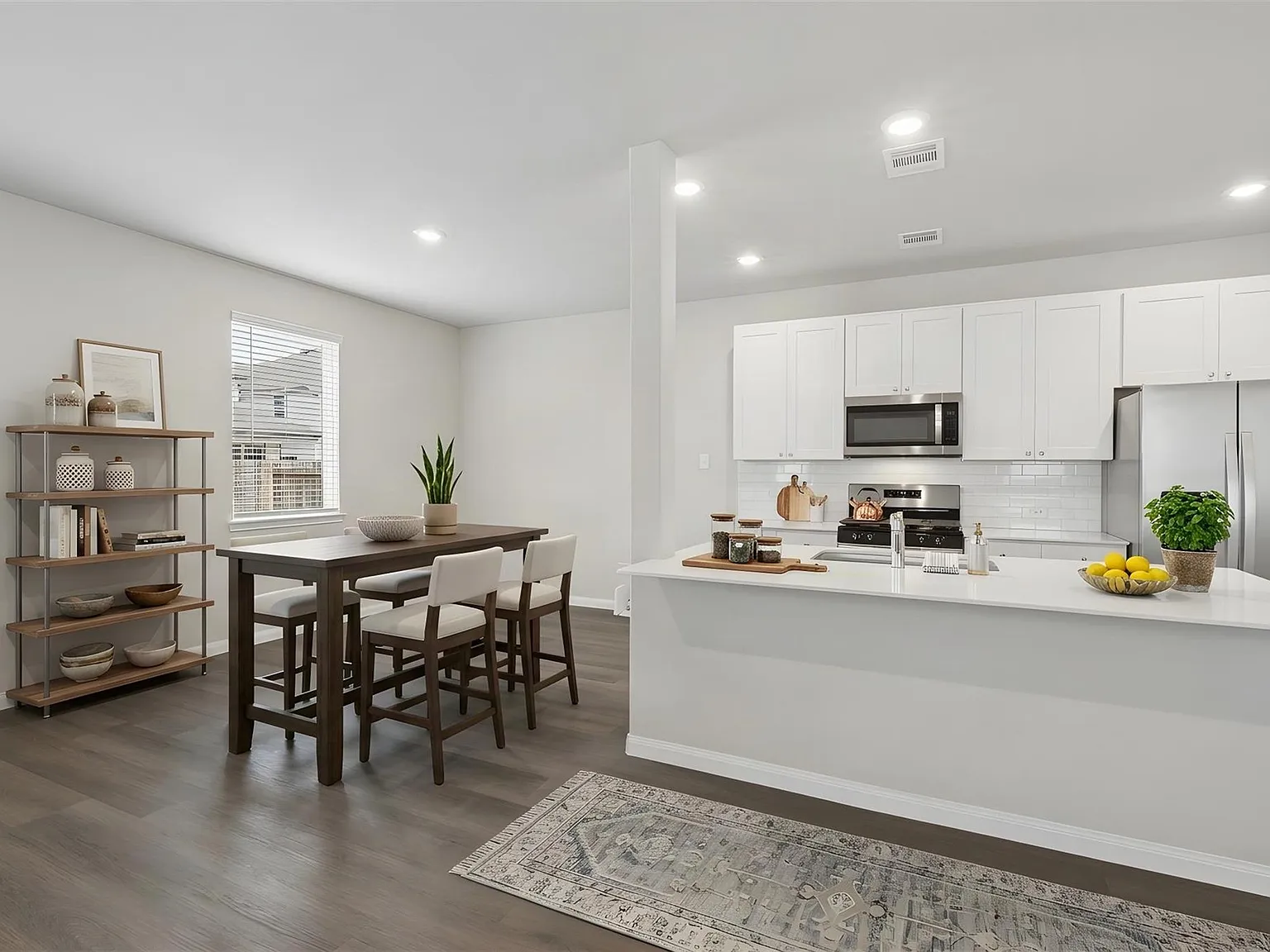 3 bed, 2.5 bath, $2,050 — Photo 3