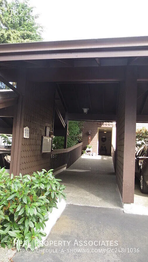 North City Condo — Photo 1