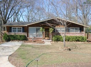 328 Willow Bend Rd, Birmingham, AL 35209