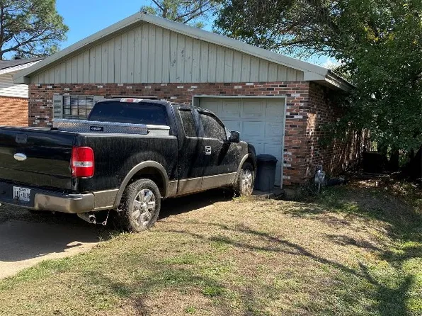 7813 Hood St, Lakeside, TX 76135