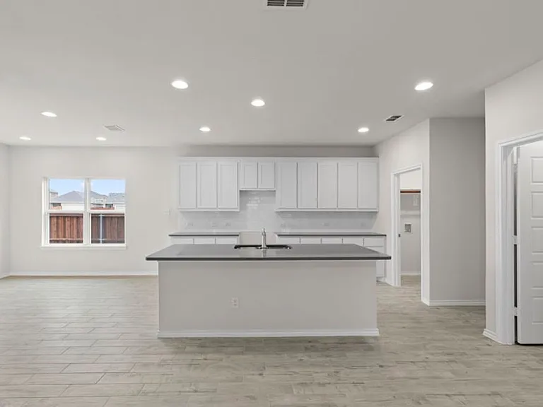 3013 Apple Creek Ave — Photo 11