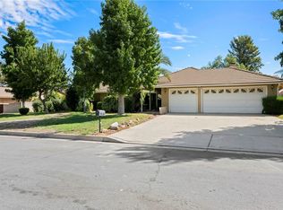 30590 Brookstone Ln, Lake Elsinore, CA 92530