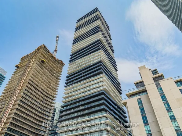 56 Annie Craig Dr #Lph01, Toronto, ON M8V 0C8