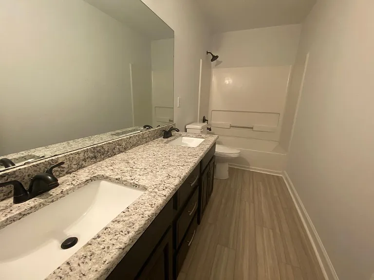 2828 Crestscene Trl — Photo 15