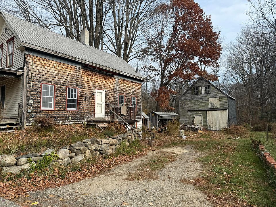 2nd image of 93 Academy Street