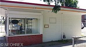 3rd image of 3630 W 117th St