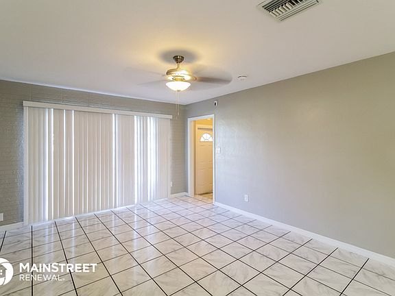 4th image of 2039 Ivy Pl