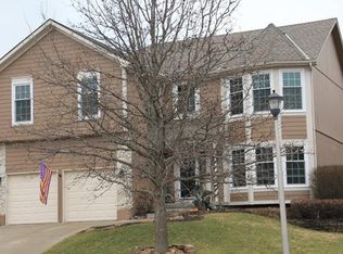 11509 Noland St, Overland Park, KS 66210