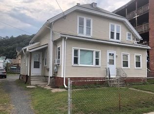 23-25 Vernon St, Holyoke, MA 01040
