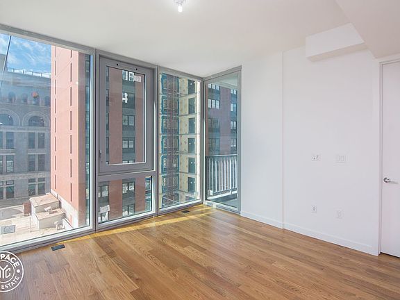 4th image of 436 Albee Sq APT 14F