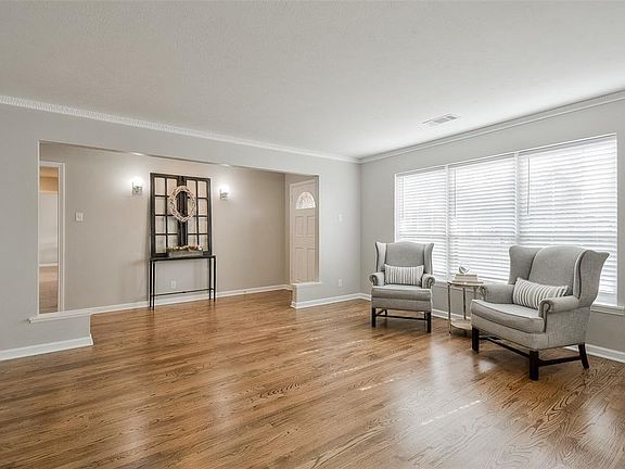 4th image of 11041 Scotsmeadow Dr