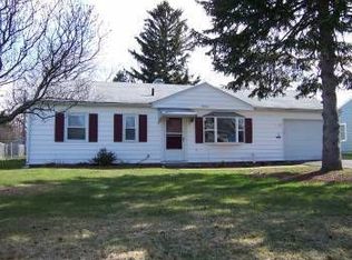 14 Fairchild Rd, Rochester, NY 14606