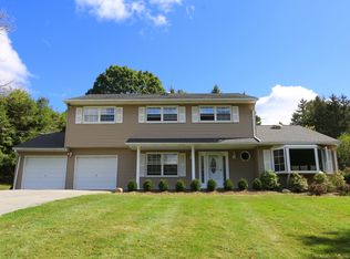 96 Sunset Dr, Patterson, NY 12563