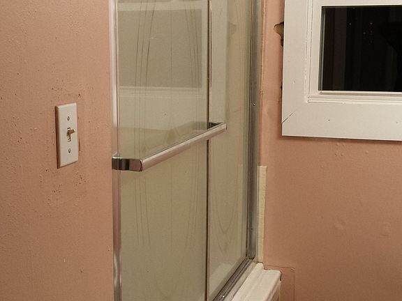 5th image of 1522 N 67th East Ave