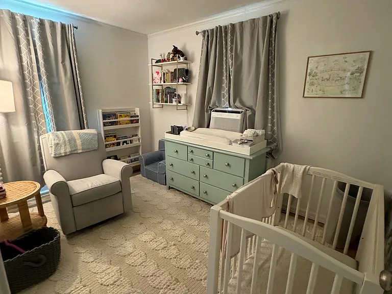 82 Linden Ave — Photo 16