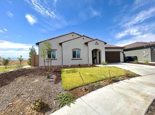 10821 Asuncion Pl, Bakersfield, CA 93306