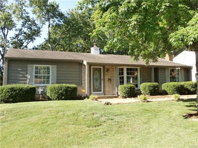 6874 Foxcroft Dr, Saint Louis, MO, 63123
