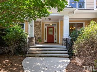 16 Emerald Crest Ct, Chapel Hill, NC 27516