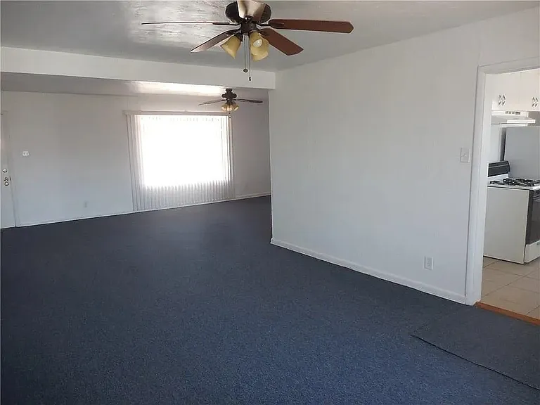 814 W Yandell Dr — Photo 10