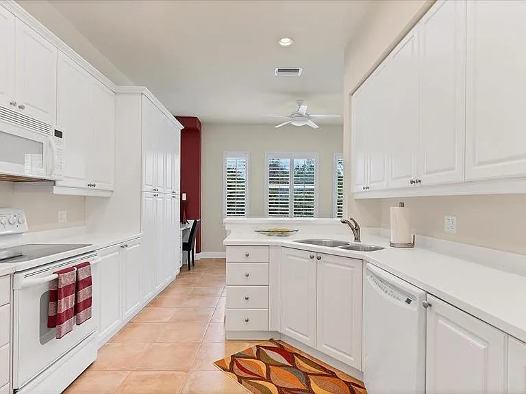 5433 46th Ct W — Photo 12