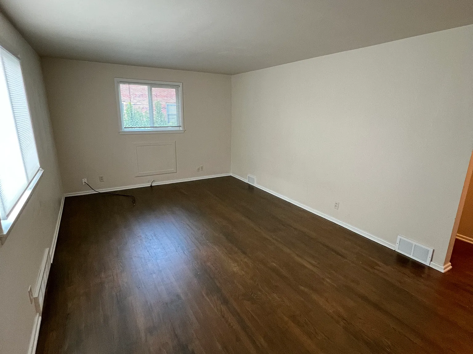 1 bed, 750 sqft, $825 — Photo 2