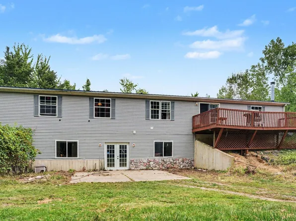 1863 Crystal Ln, Allegan, MI 49010
