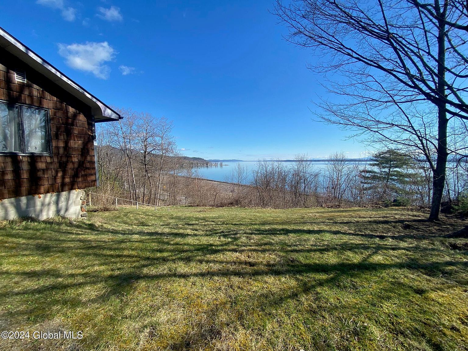 3987 NYS RTE 9N, Pt Henry, NY 12974 | Zillow