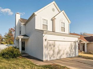 706 Liberty Village Dr, Florissant, MO 63031
