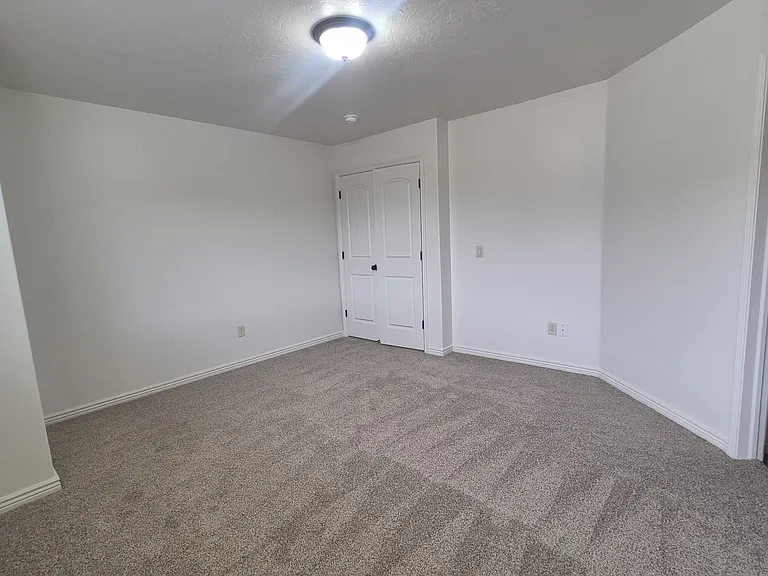 1000 E Bluff View Dr #32 — Photo 14