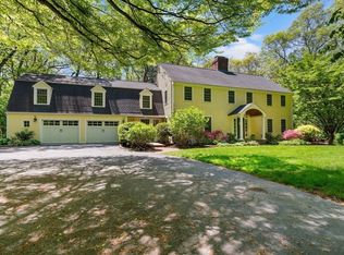 63 Claypit Hill Rd, Wayland, MA 01778