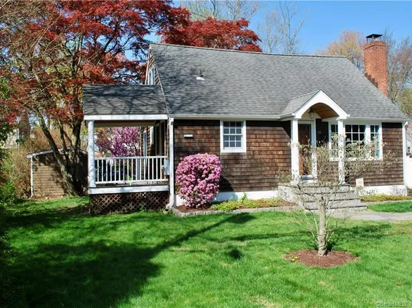 55 Glenwood Avenue, Norwalk, CT 06854