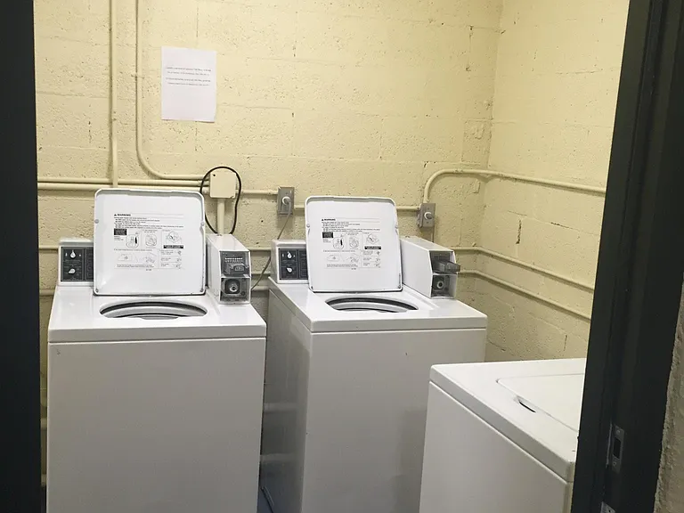 2 laundry rooms