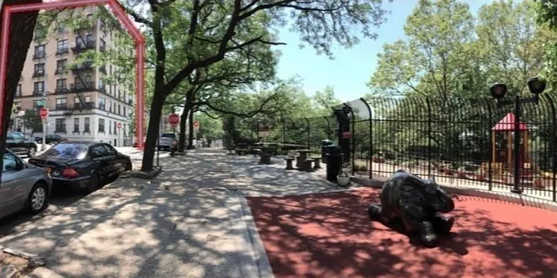 Rented by Heritage Realty LLC | media 18