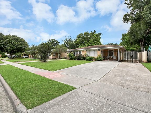 2nd image of 8043 Wier Dr