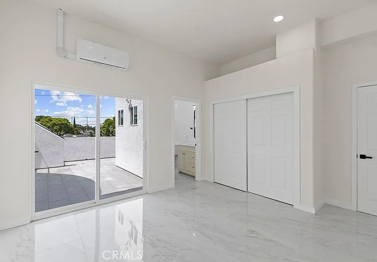 1580 San Bernardino Pl — Photo 20